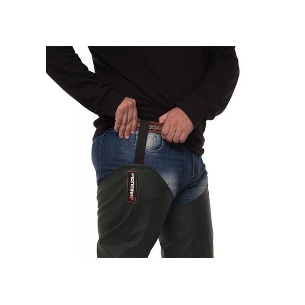 perneira impermeavel com bota pioneira 4