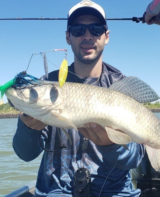 spinner bait deconto isca metalica artificial